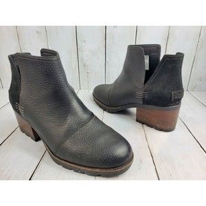 Sorel Cate Cut Out Suede Waterproof Ankle Boots Size 7 Booties Block Heel Fall